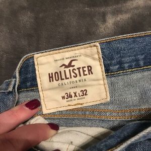Hollister jeans